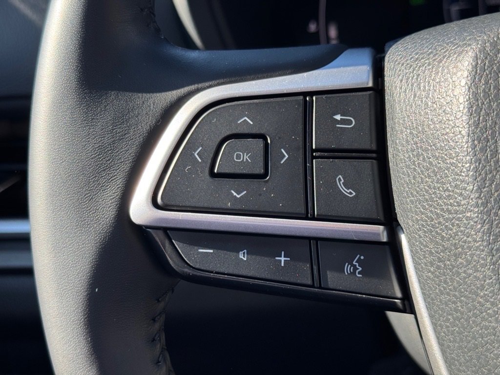 Used 2024 Toyota Grand Highlander XLE image 19