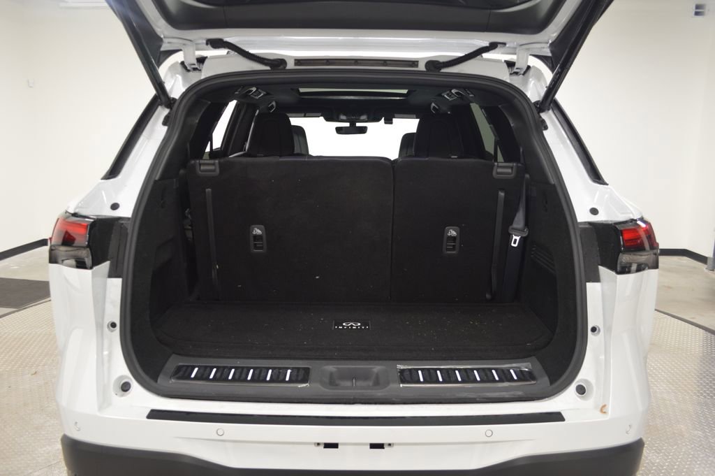 Certified 2026 INFINITI QX60 Sport w/ Dark Cargo Package image 44