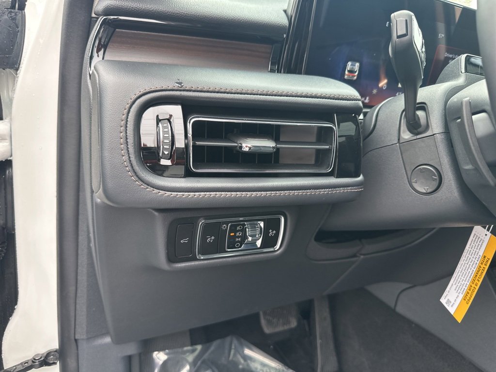 New 2025 Lincoln Aviator Reserve w/ Equipment Group 201A image 36