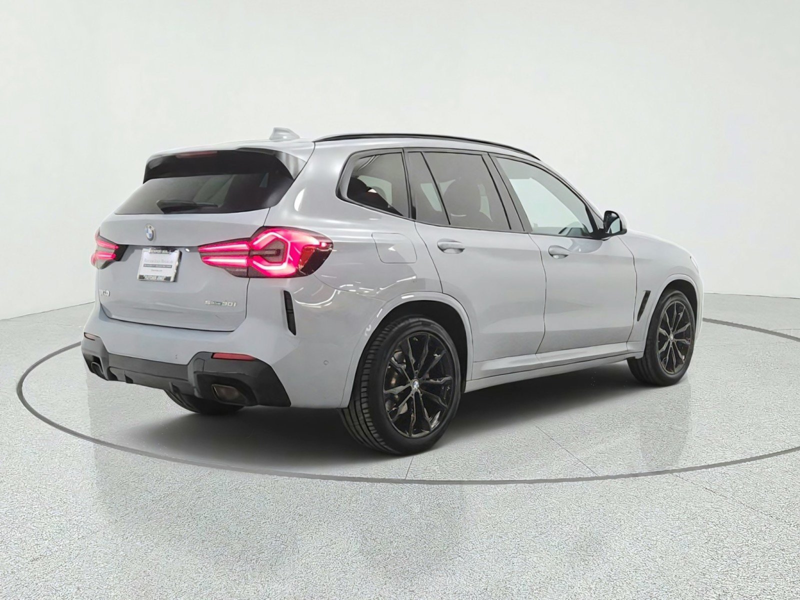 Used 2023 BMW X3 sDrive30i w/ M Sport Package RWD image 5