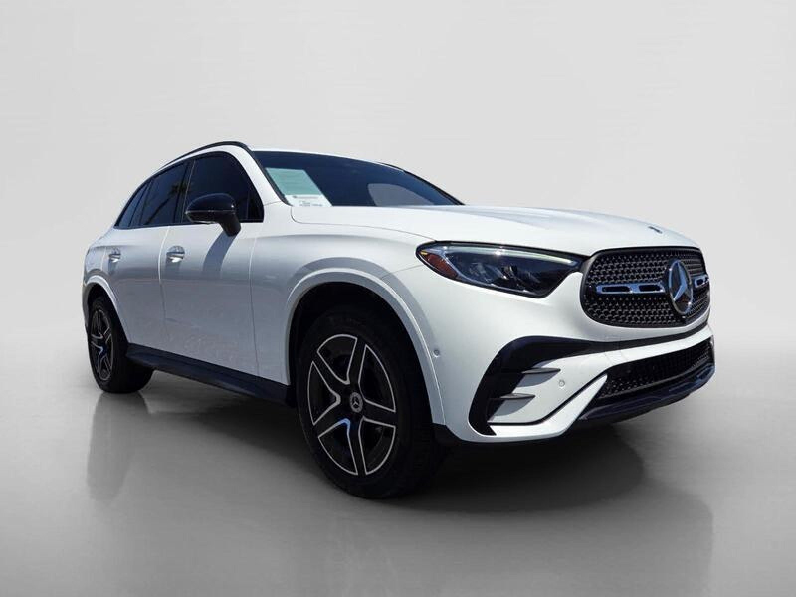 Certified 2024 Mercedes-Benz GLC 300 4MATIC image 7