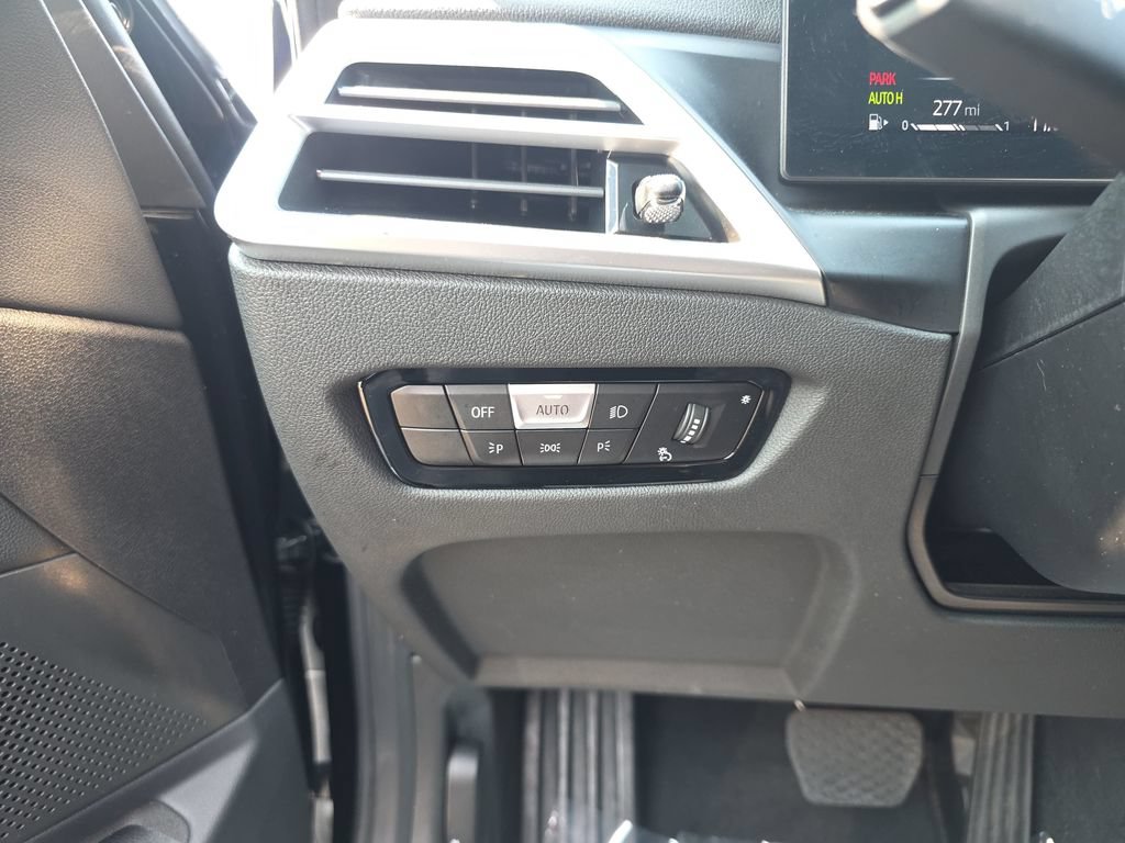 Used 2026 BMW 330i Sedan RWD image 36