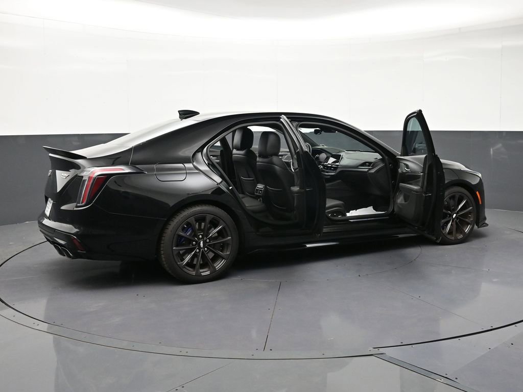 Certified 2024 Cadillac CT4 V Blackwing w/ LPO, Blue Accent Package RWD image 32