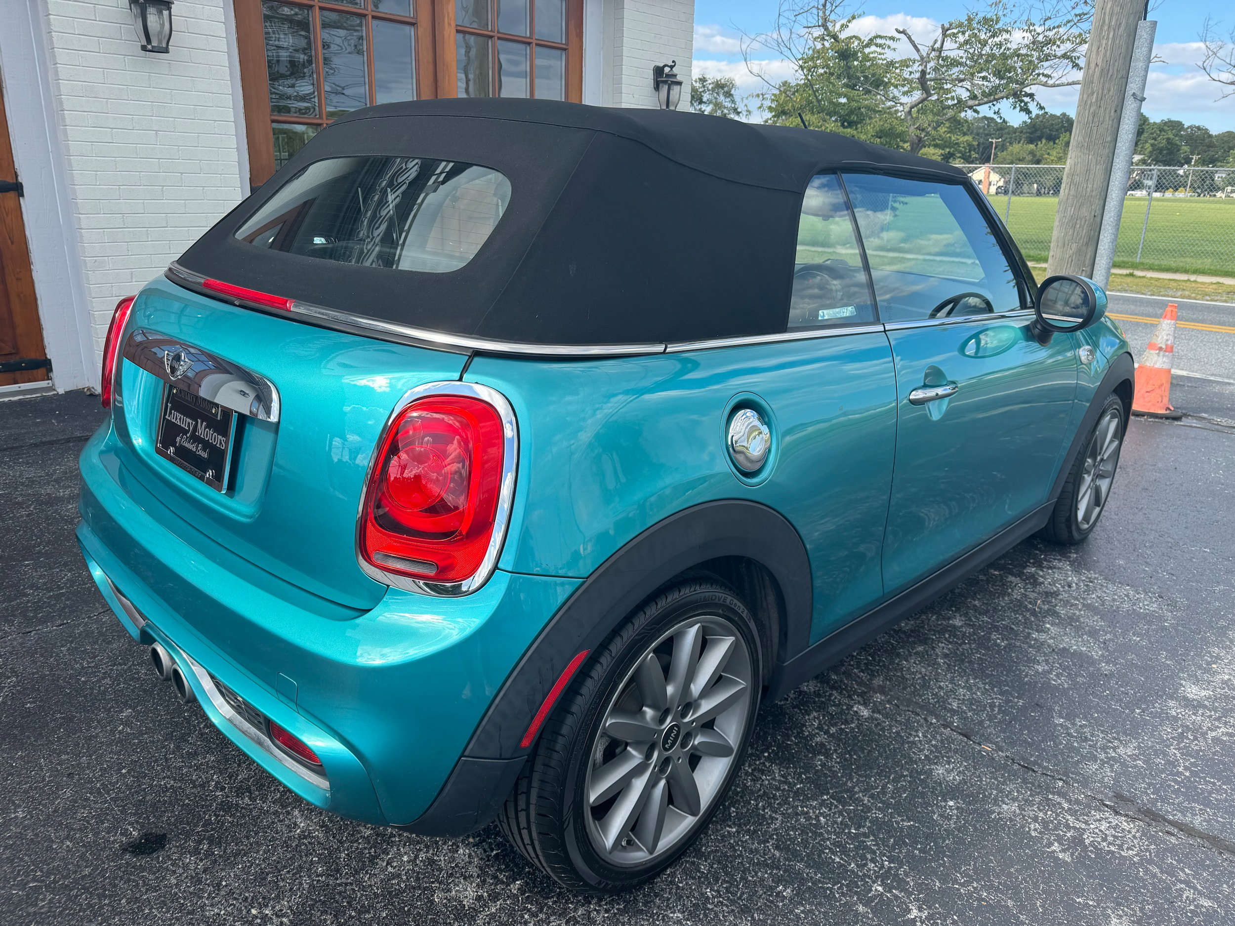 Used 2016 MINI Cooper S FWD image 24