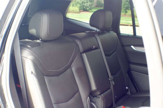 Used 2025 Cadillac XT6 Luxury image 52