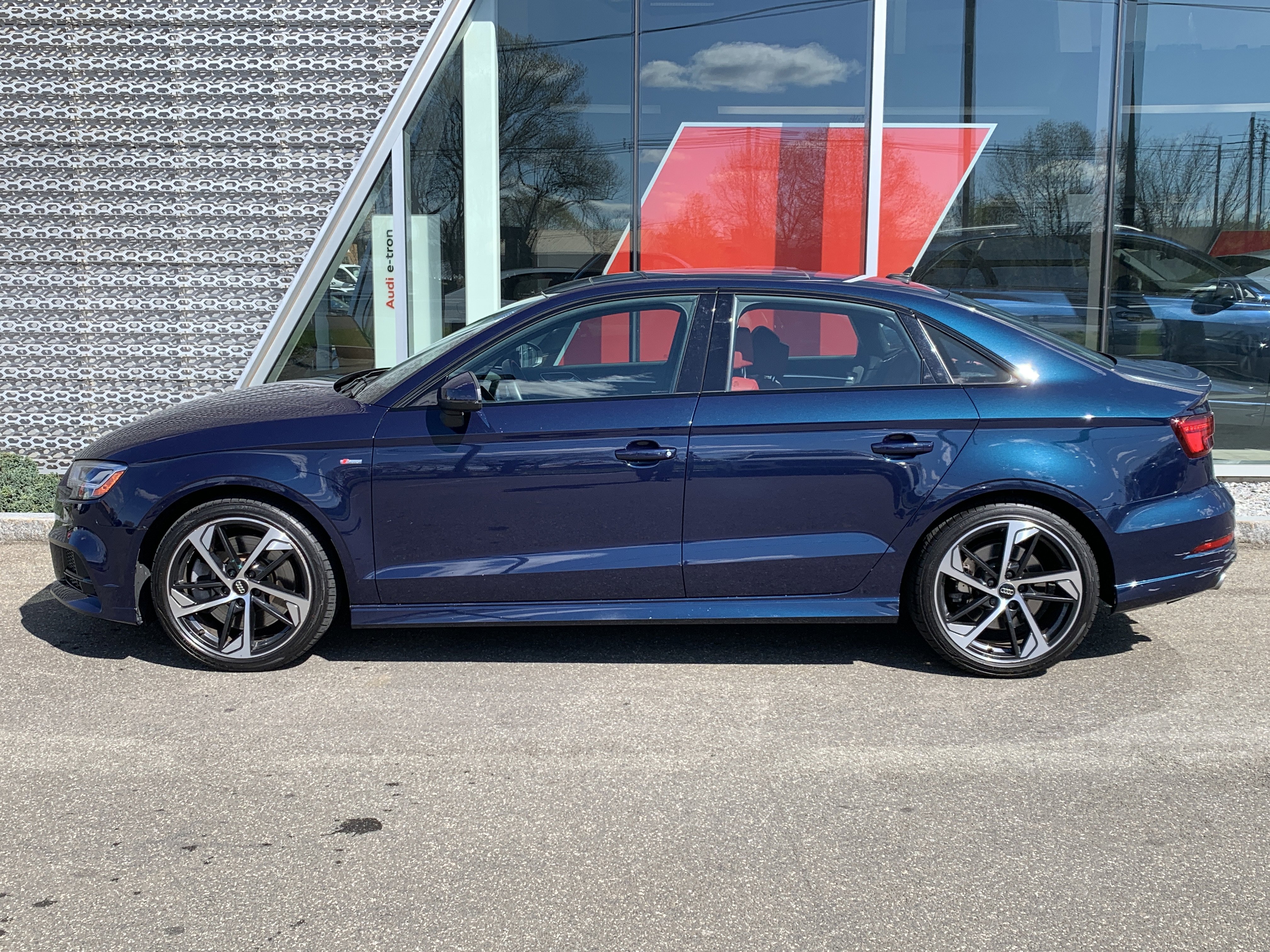 Used 2020 Audi A3 2.0T Premium Plus AWD/4WD image 2