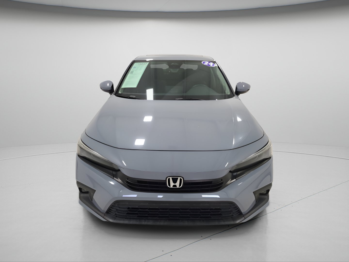 Used 2024 Honda Civic Touring image 2