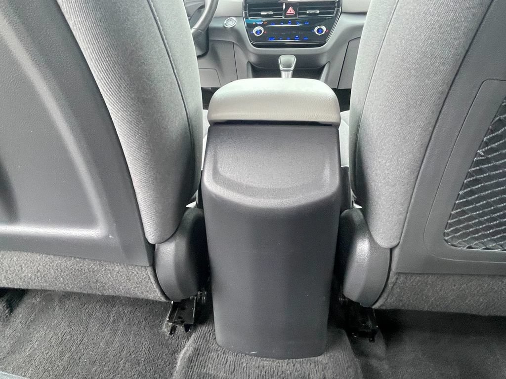 Used 2020 Hyundai Ioniq SE FWD image 27