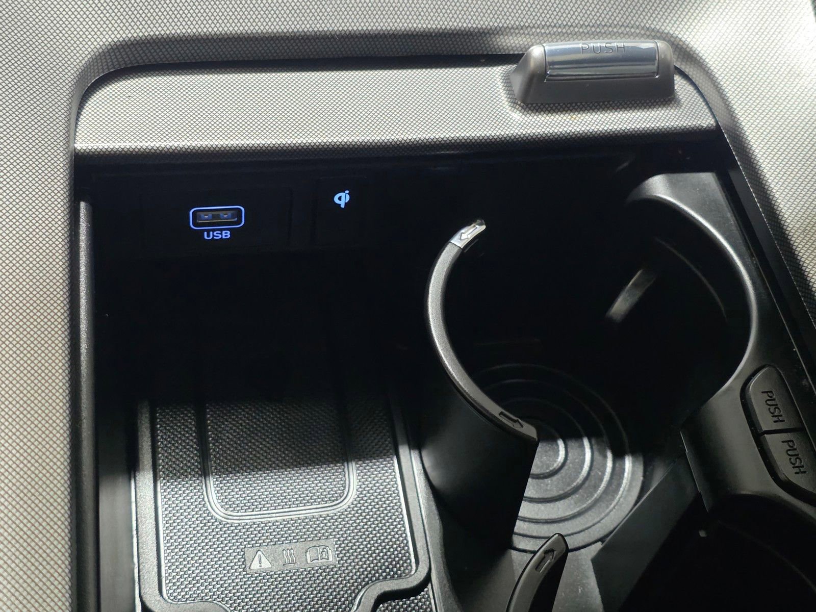 Used 2020 Hyundai Palisade Limited image 31