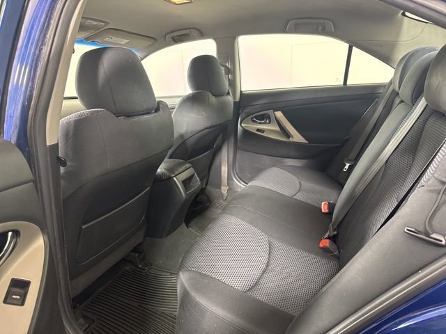 Used 2011 Toyota Camry SE w/ Fleet Convenience Pkg FWD image 12
