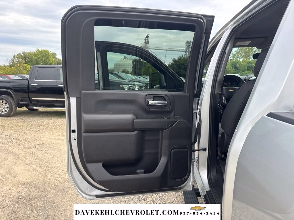 Used 2022 Chevrolet Silverado 3500 LT w/ Convenience Package AWD/4WD image 38