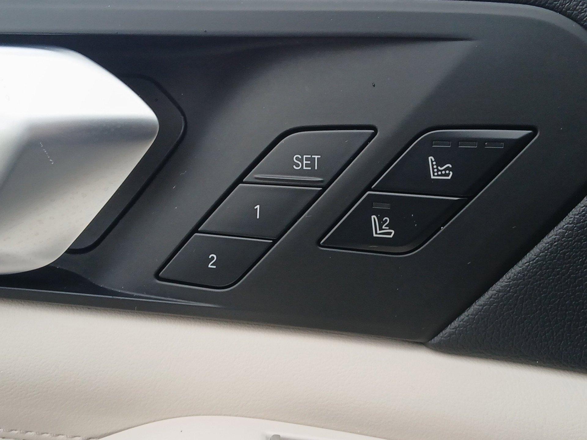 Used 2022 BMW X5 xDrive45e w/ M Sport Package image 20