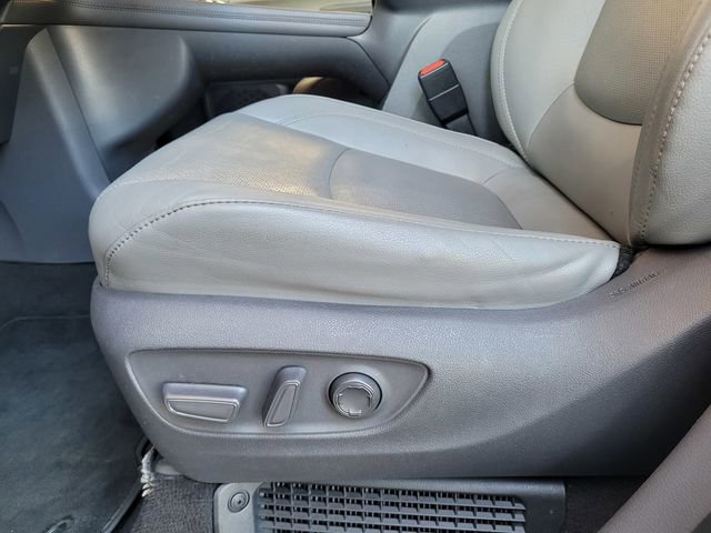 Certified 2021 Toyota Sienna Limited FWD image 21