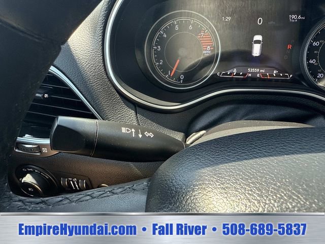 Used 2019 Jeep Cherokee Limited AWD/4WD image 31