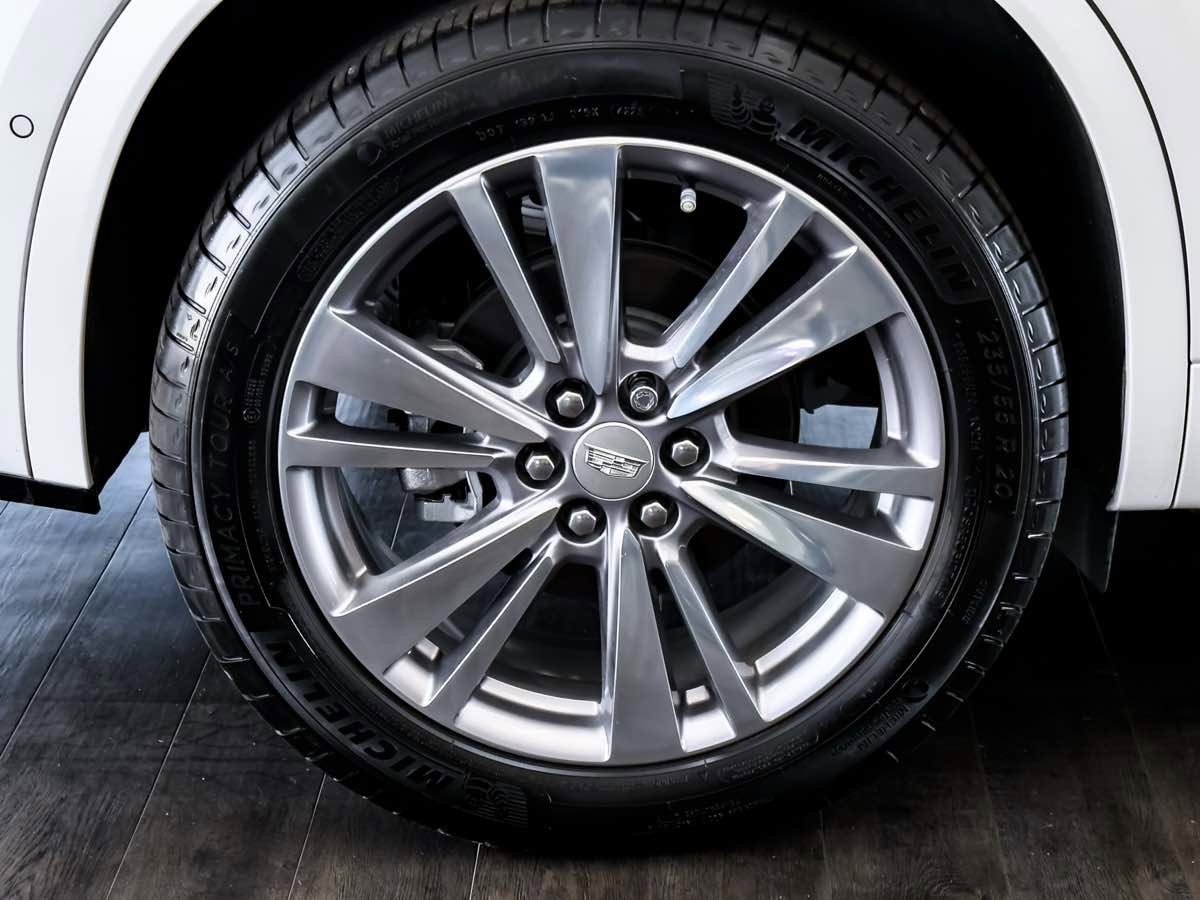 Used 2024 Cadillac XT6 Premium Luxury w/ Technology Package image 24