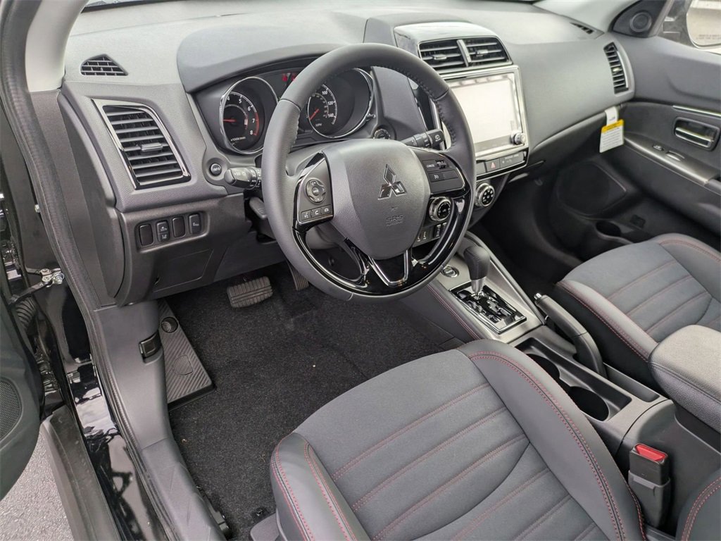 New 2025 Mitsubishi Outlander Sport SE image 11