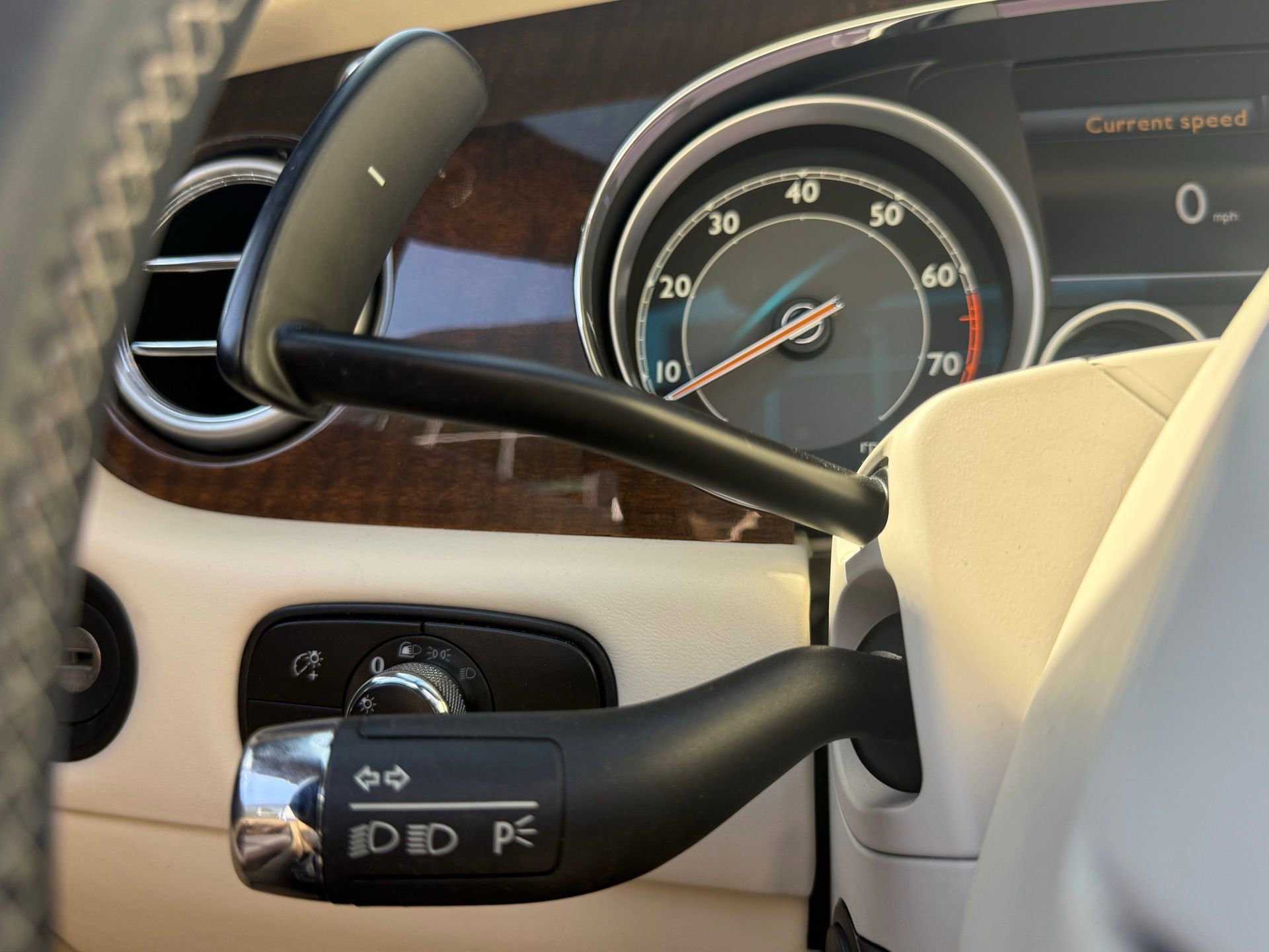 Used 2015 Bentley Continental GT V8 S image 52