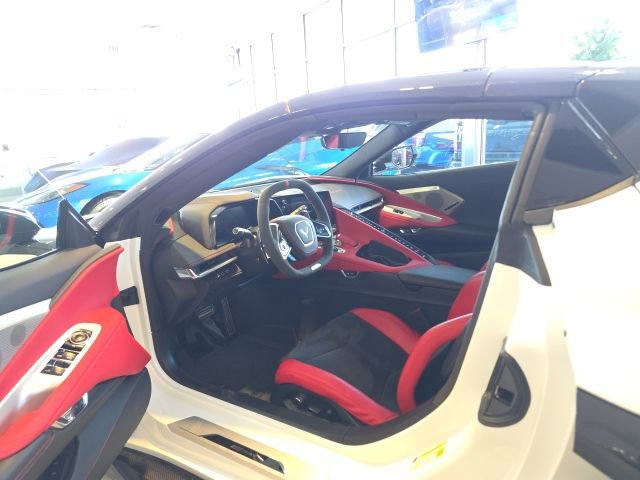 New 2025 Chevrolet Corvette E-Ray image 17