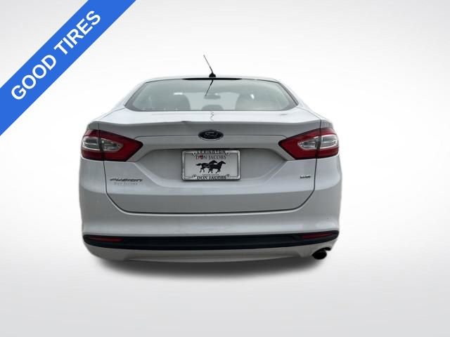 Used 2013 Ford Fusion SE image 4
