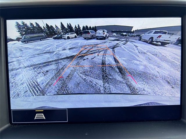 Used 2023 GMC Acadia SLT image 22