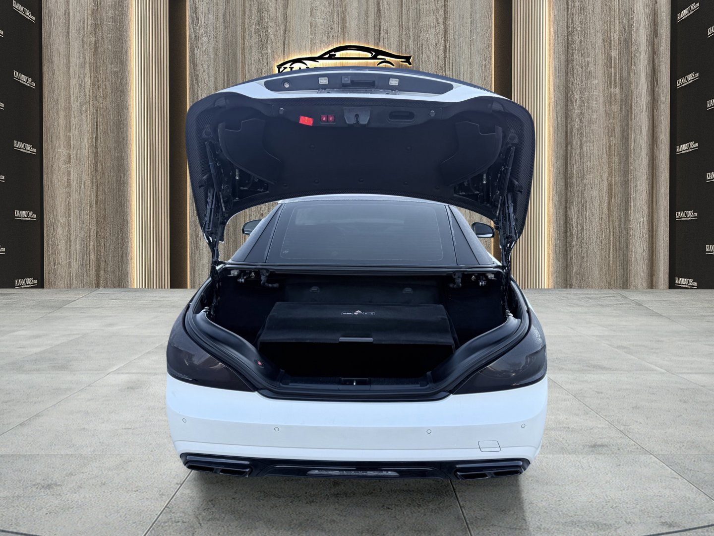 Used 2015 Mercedes-Benz SL 63 AMG image 8