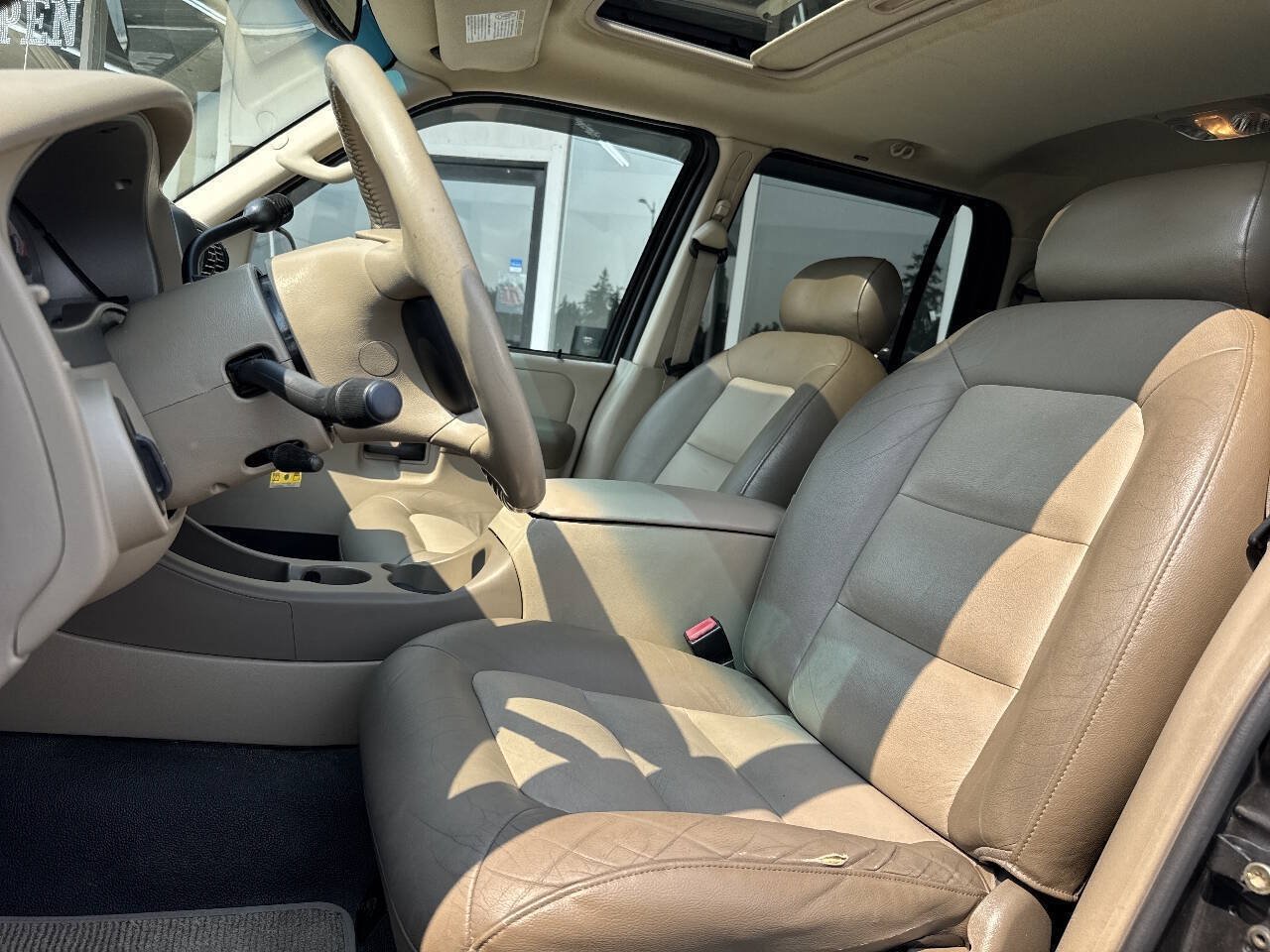 Used 2005 Ford Explorer Sport Trac Adrenalin AWD/4WD image 29