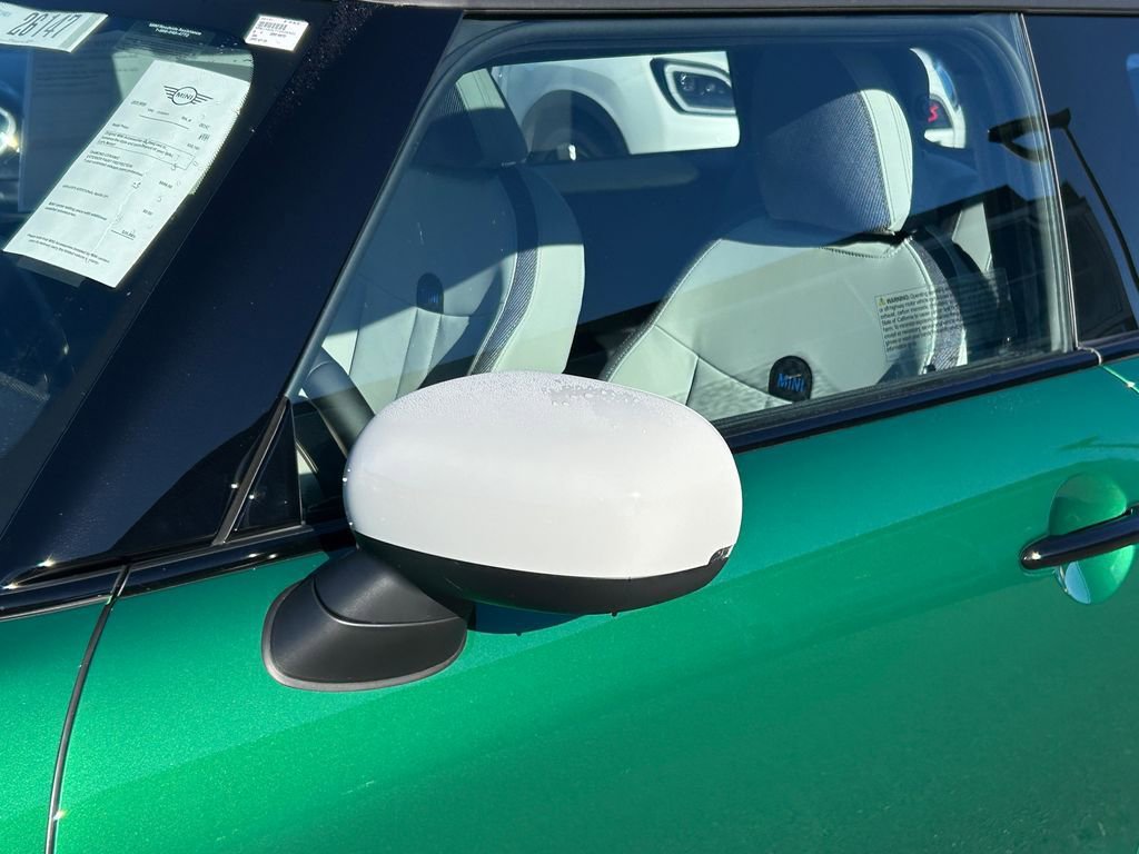 New 2026 MINI Cooper 2-Door Hardtop image 9