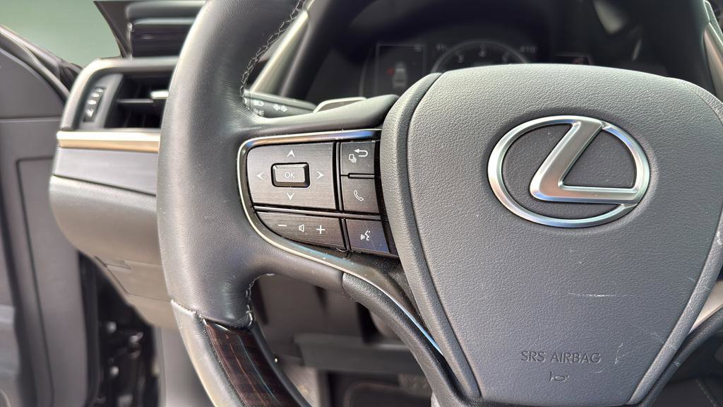 Used 2021 Lexus ES 350 w/ Premium Package FWD image 22