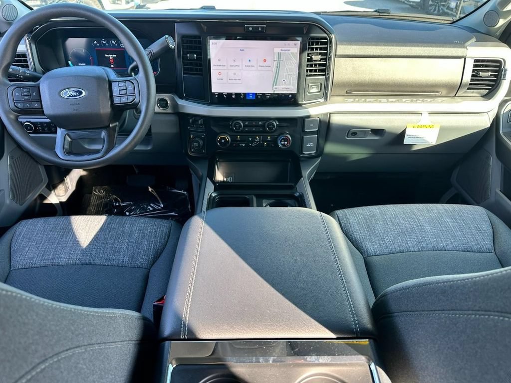 New 2026 Ford F250 XLT w/ XLT Premium Package AWD/4WD image 5