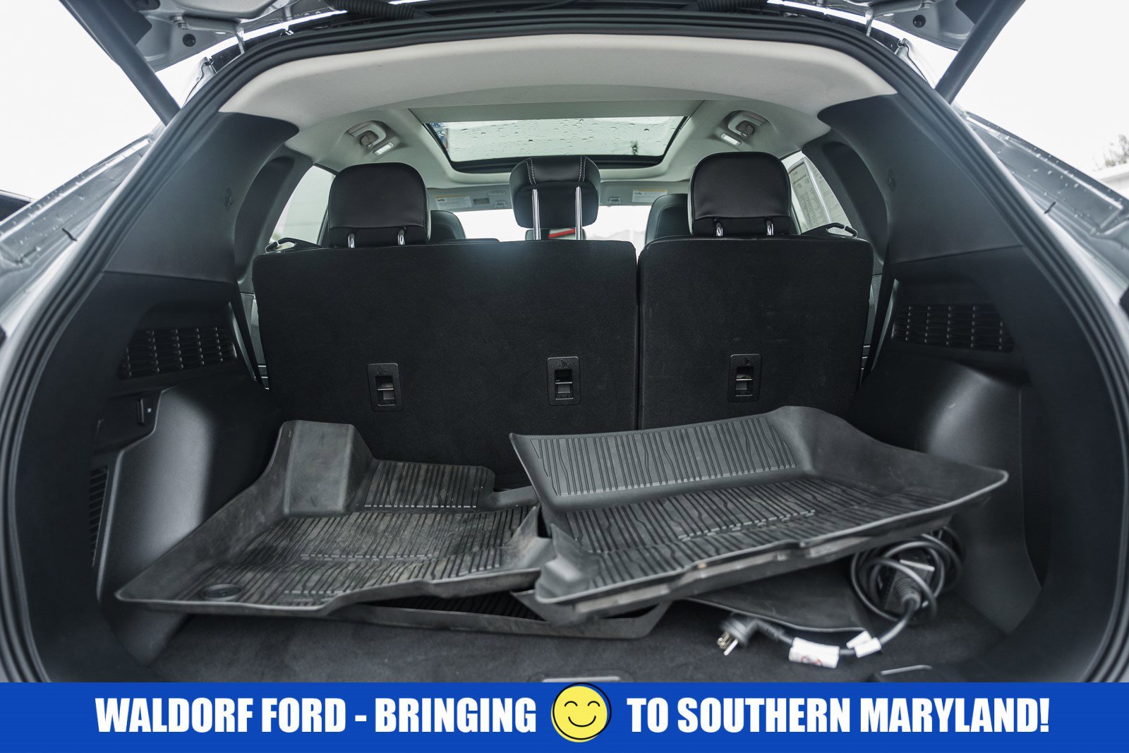 Used 2023 Ford Escape SE w/ PHEV Premium Package image 18