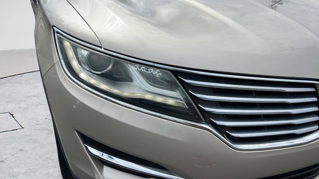 Used 2017 Lincoln MKC Premiere FWD image 11