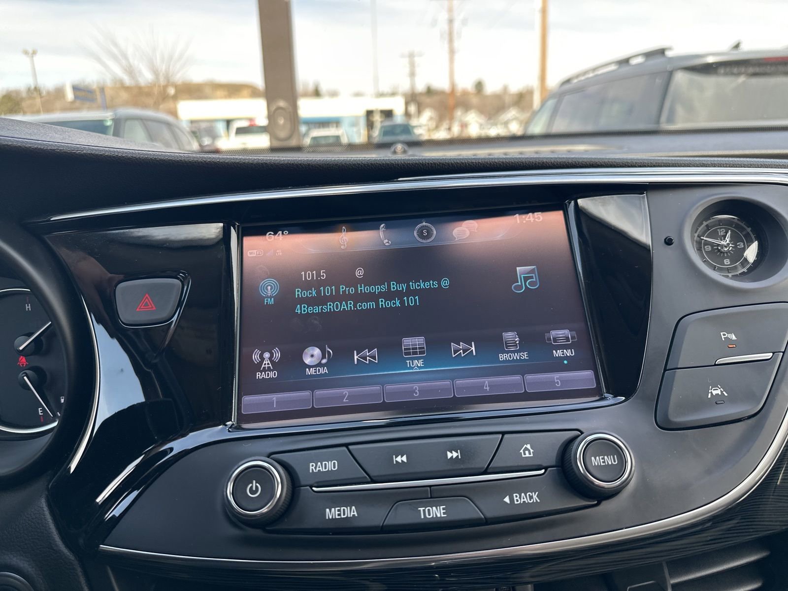 Used 2017 Buick Envision Premium image 56