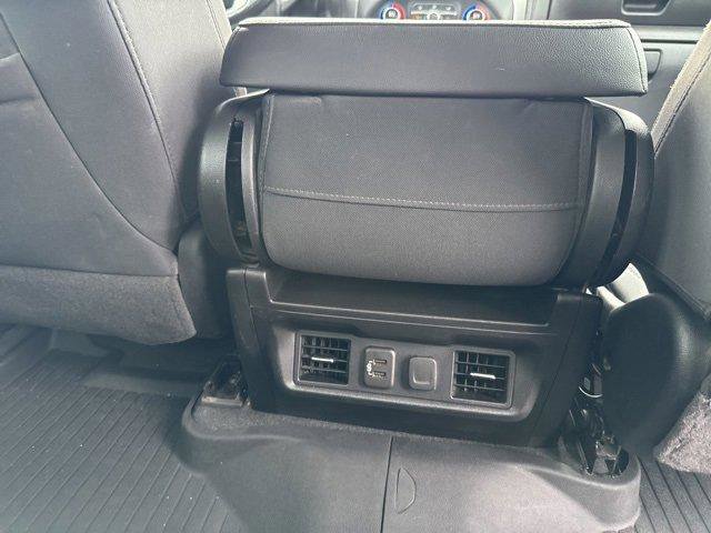 Used 2020 Chevrolet Silverado 1500 LT w/ All-Star Edition image 39