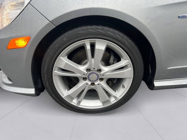 Used 2012 Mercedes-Benz E 350 4MATIC Sedan image 9