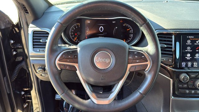 Used 2019 Jeep Grand Cherokee Limited AWD/4WD image 15