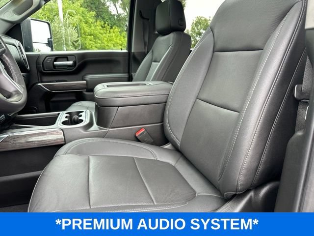 Used 2022 Chevrolet Silverado 2500 LTZ w/ LTZ Plus Package AWD/4WD image 7