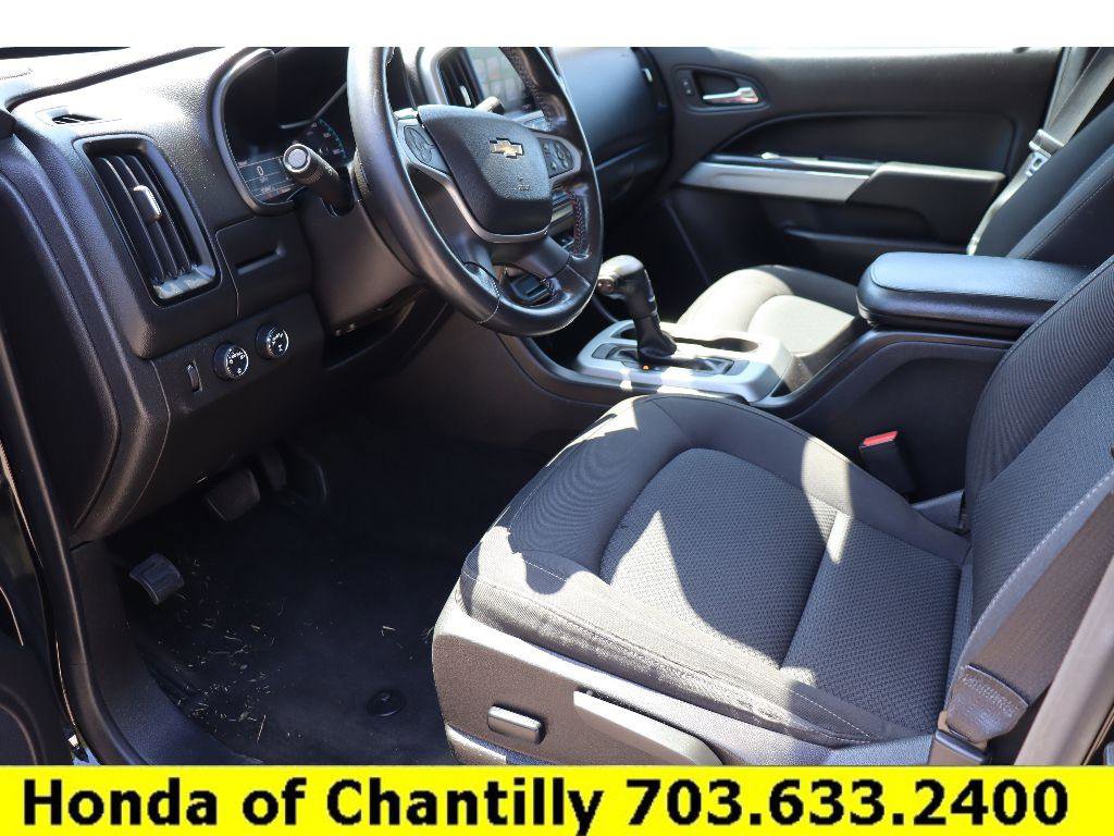 Used 2017 Chevrolet Colorado LT image 24
