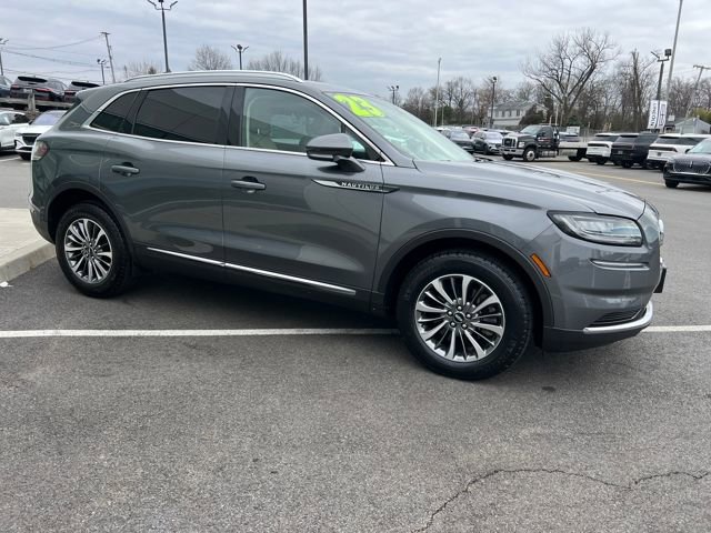 Used 2023 Lincoln Nautilus AWD w/ Premium Package image 6