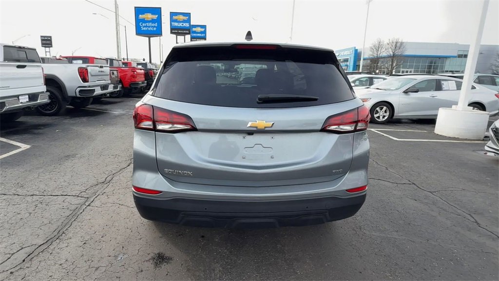 Used 2023 Chevrolet Equinox LS image 7