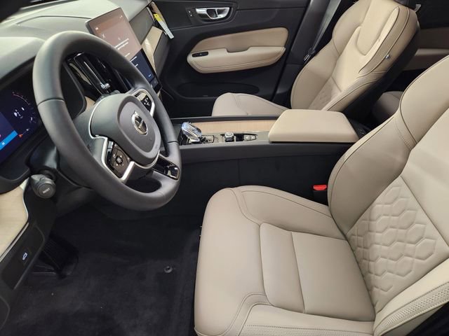 New 2026 Volvo XC60 B5 Plus w/ Protection Package Premier AWD/4WD image 14