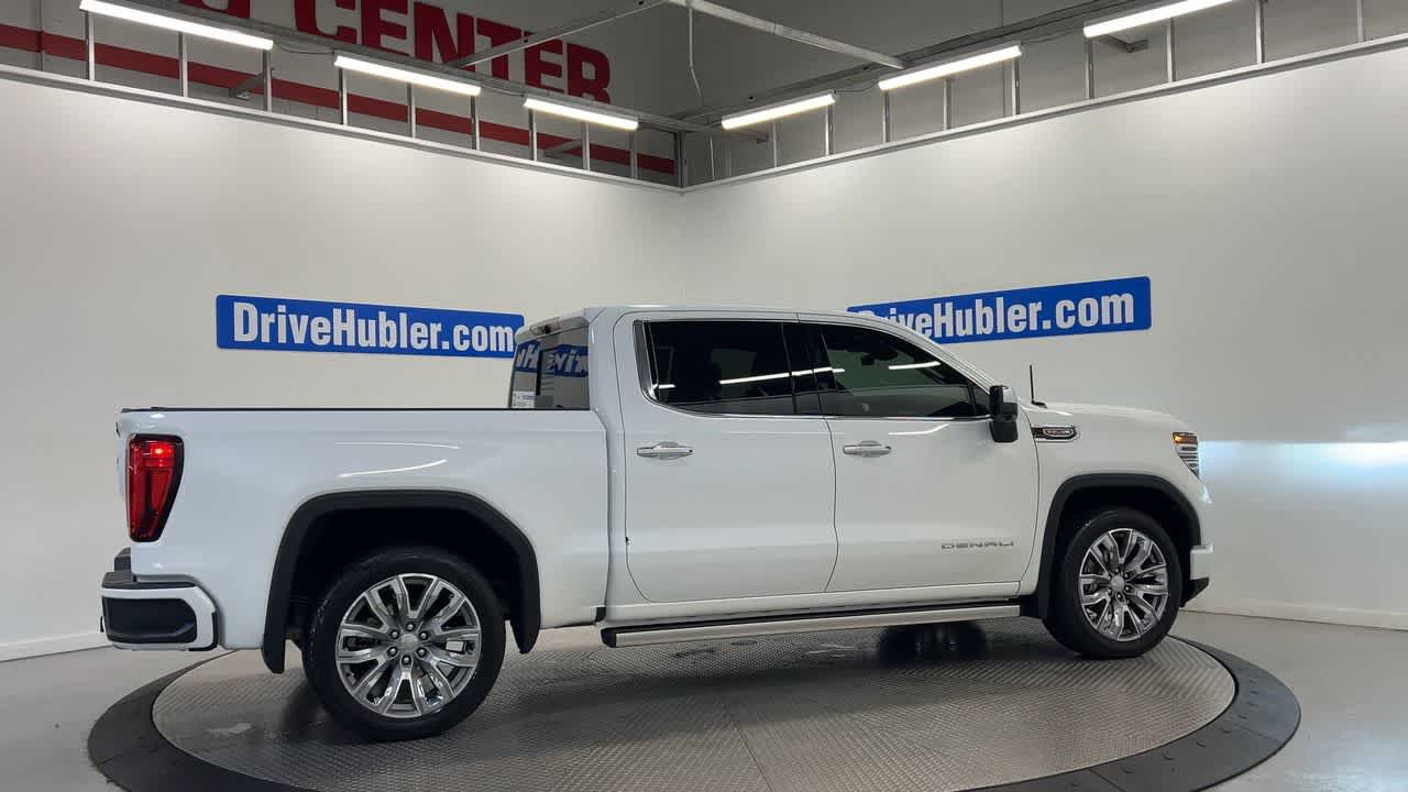 Used 2024 GMC Sierra 1500 Denali w/ Denali Reserve Package AWD/4WD image 2