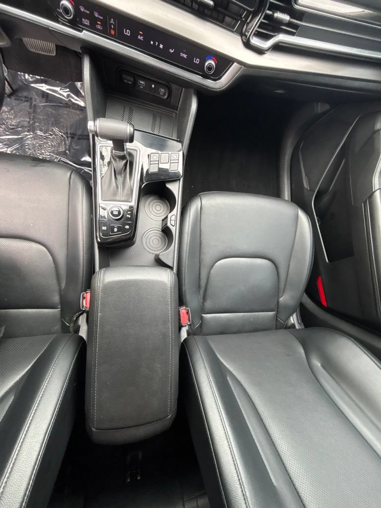 Certified 2023 Kia Sportage EX FWD image 16