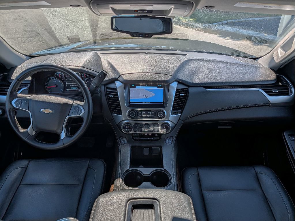 Used 2019 Chevrolet Suburban LT image 23