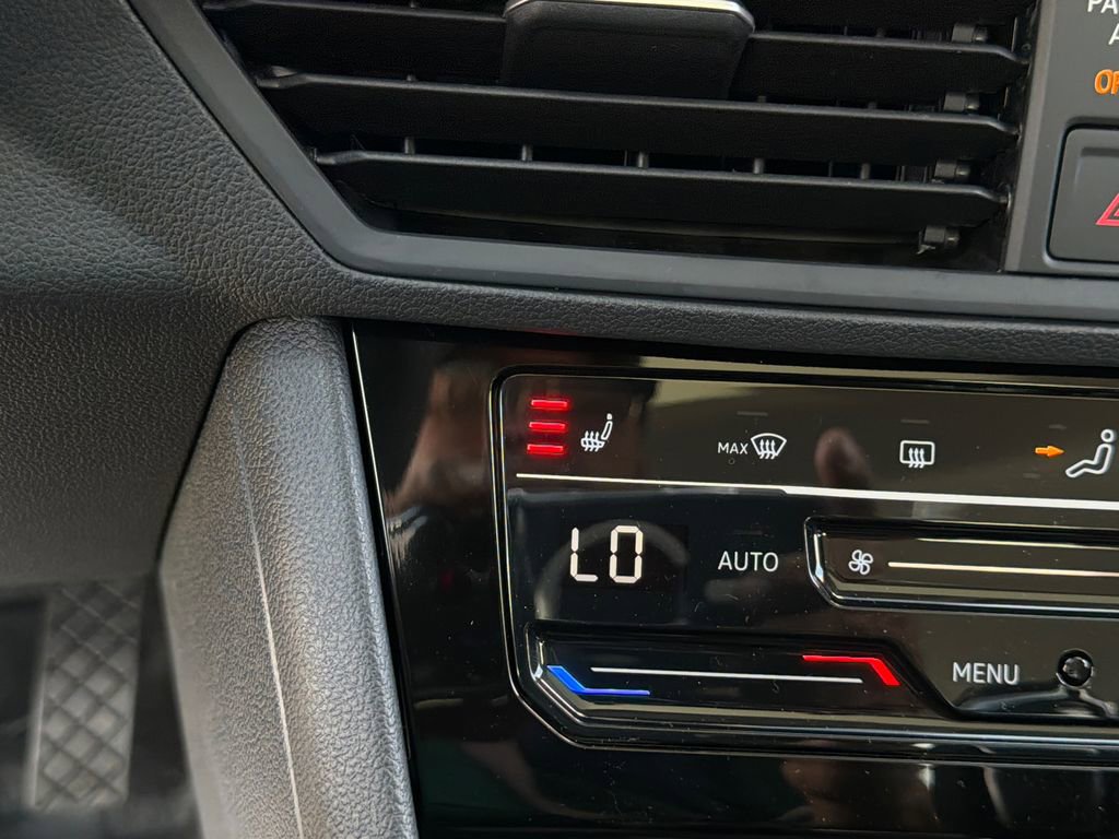 New 2026 Volkswagen Jetta SE image 26