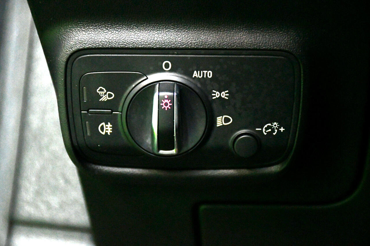 Used 2019 Audi TT RS w/ Technology Package image 27