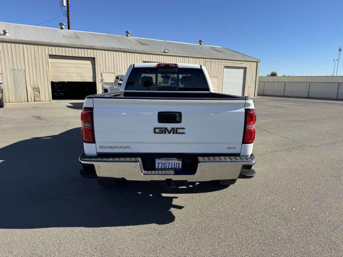 Used 2015 GMC Sierra 1500 SLT w/ SLT Crew Cab Value Package image 9