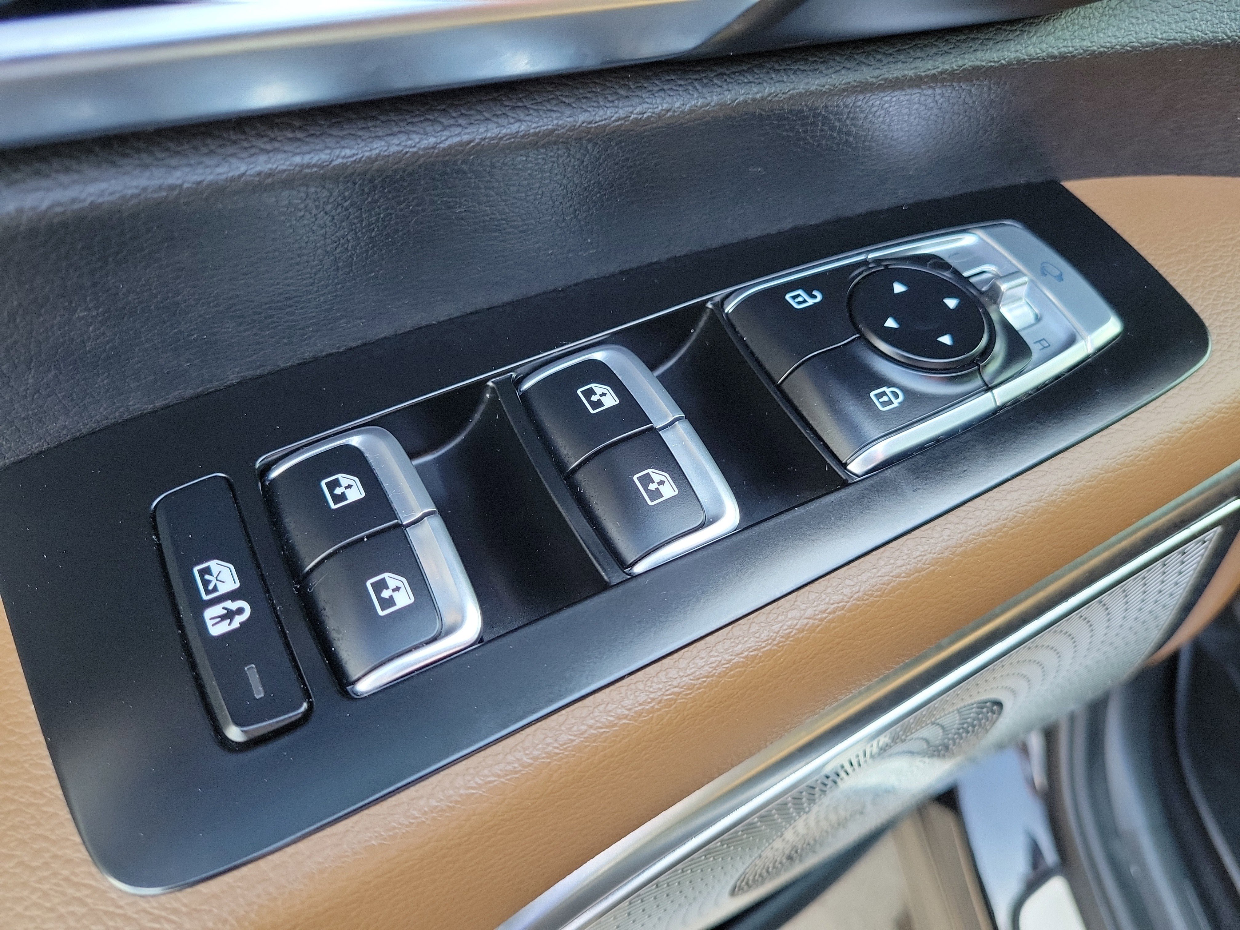 Used 2021 Kia Telluride SX w/ SX Prestige Package image 20