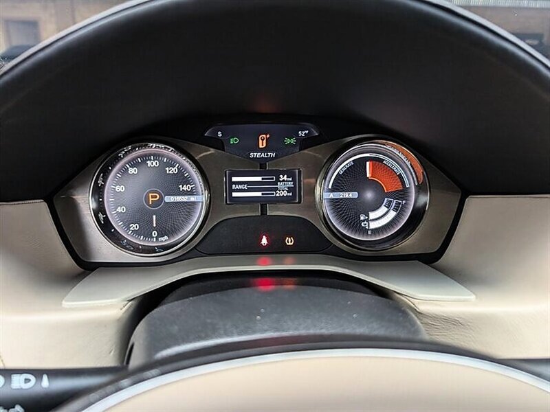 Used 2012 Fisker Karma EcoSport RWD image 21