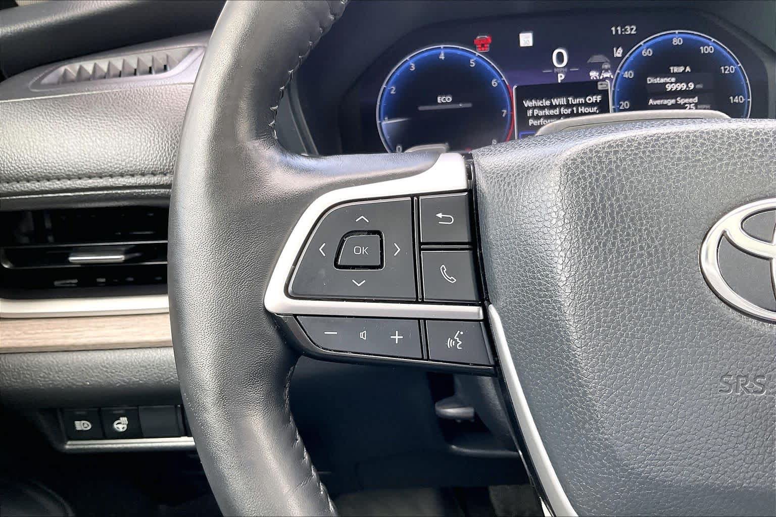 Used 2024 Toyota Grand Highlander AWD image 23