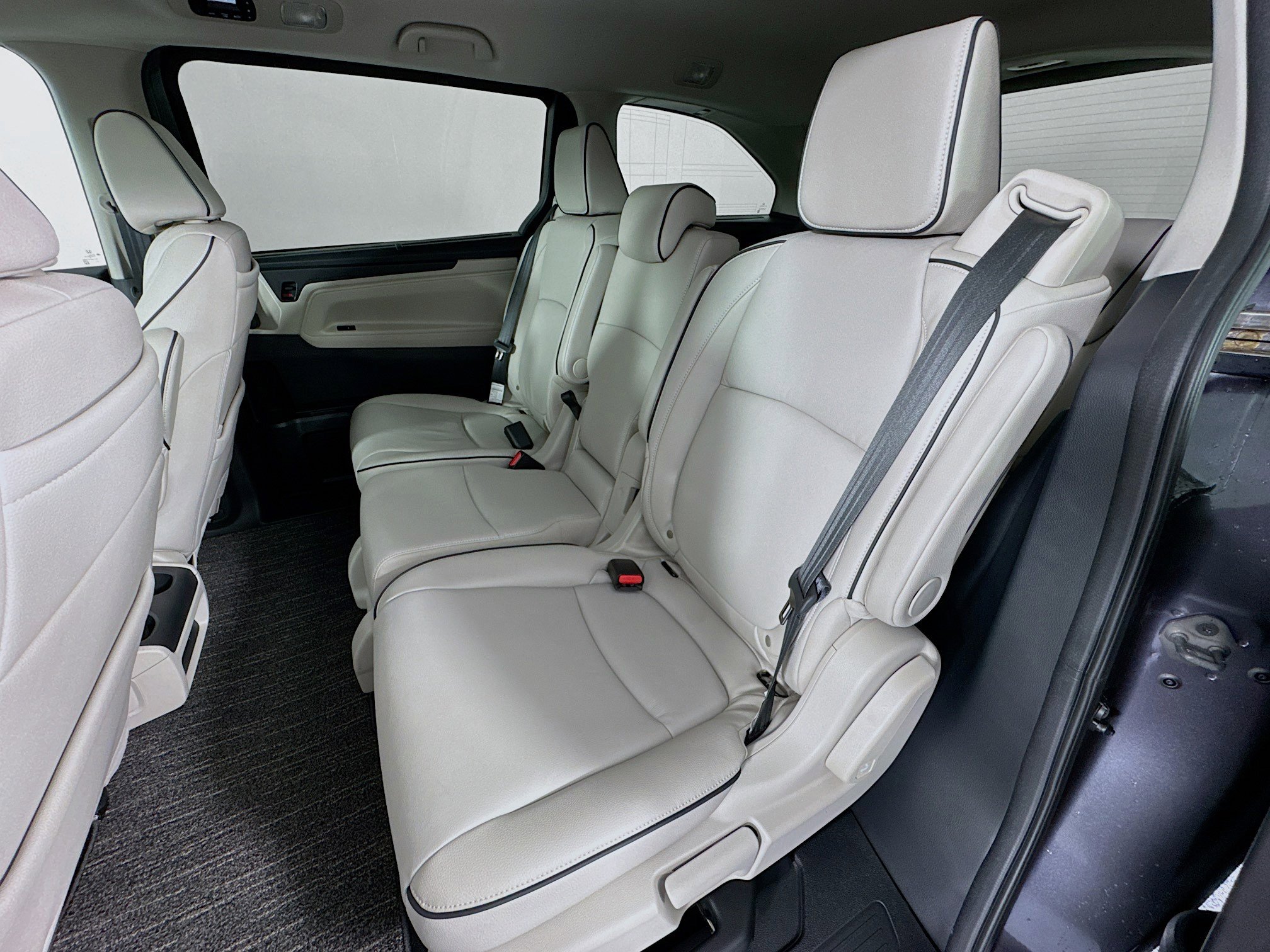 New 2026 Honda Odyssey Touring image 25